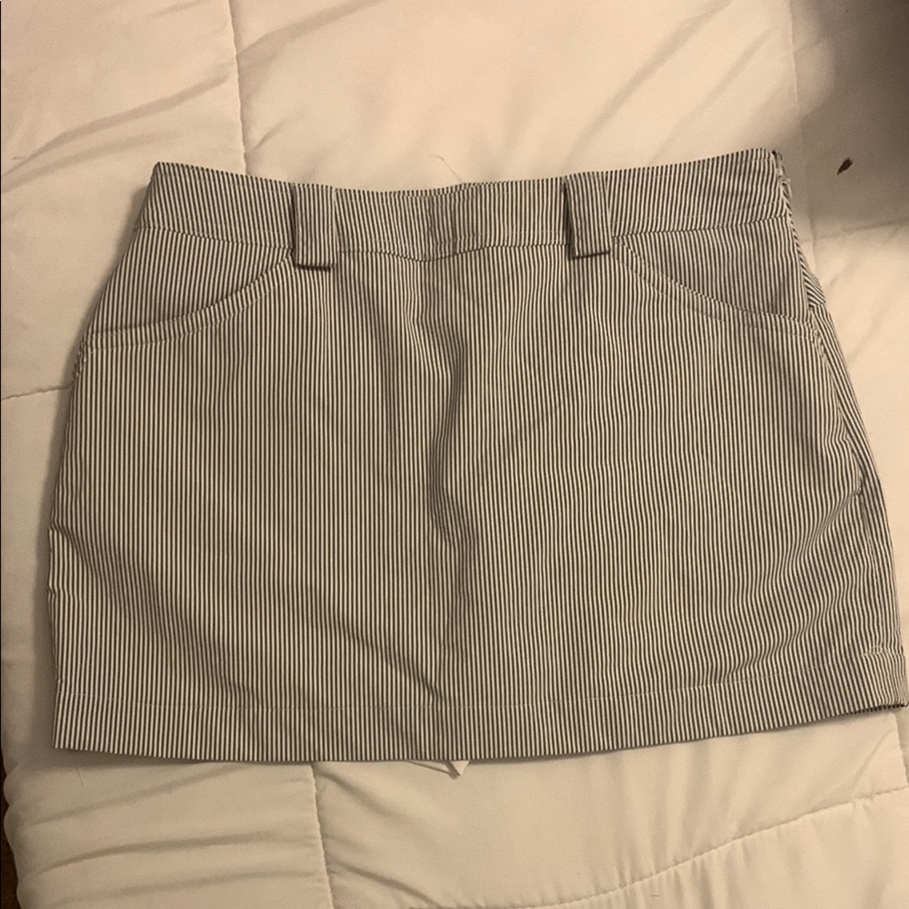 Skorts